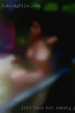 Let's have hot, sweaty passionate naked girls sex near Oakland!